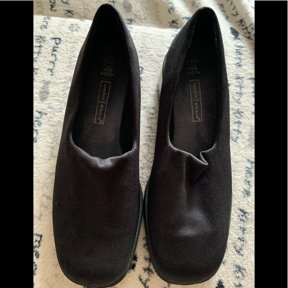 Comfort Plus black wedge shoes size 7.5